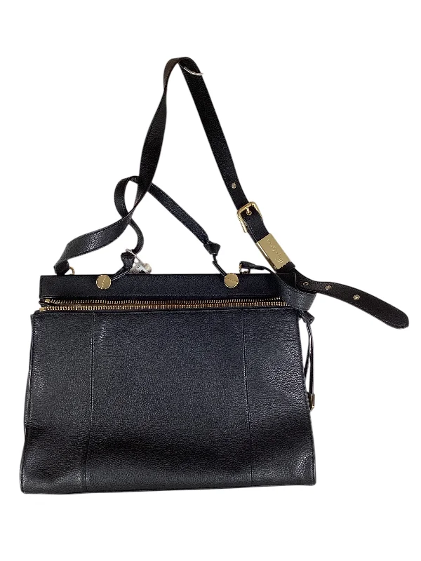 Handbag By Clothes Mentor, Size: Medium