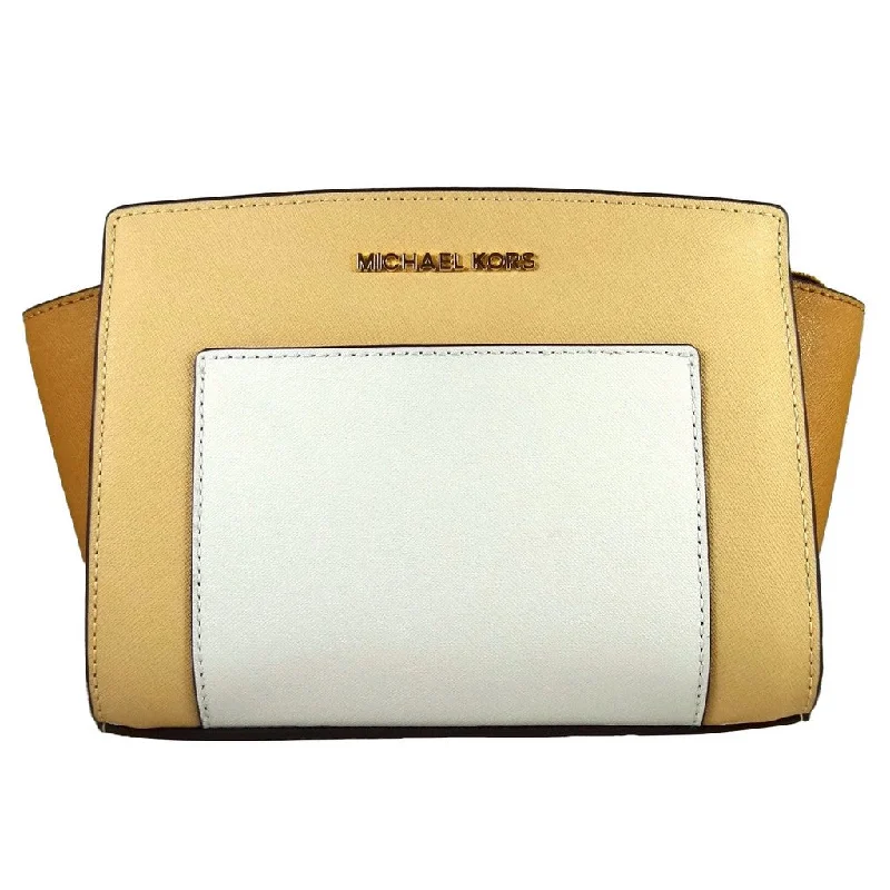 Michael Kors Selma Pocket Messenger